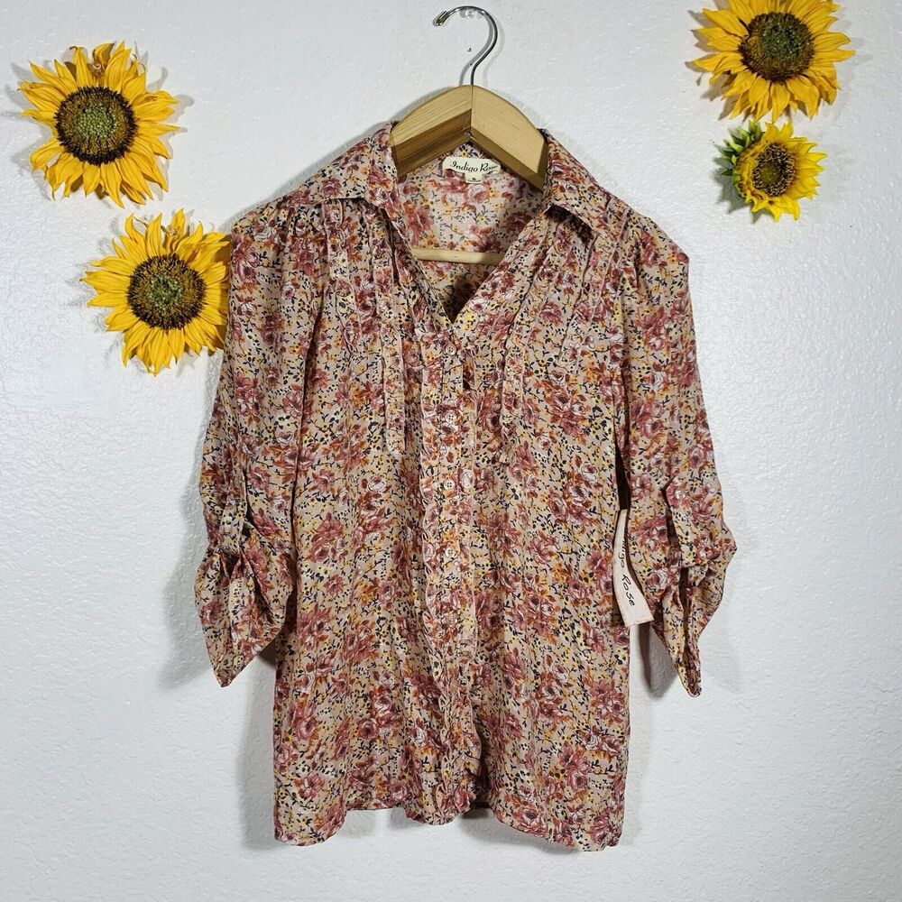 Indigo Rose NWT Button Floral Blouse Size Small Women’s